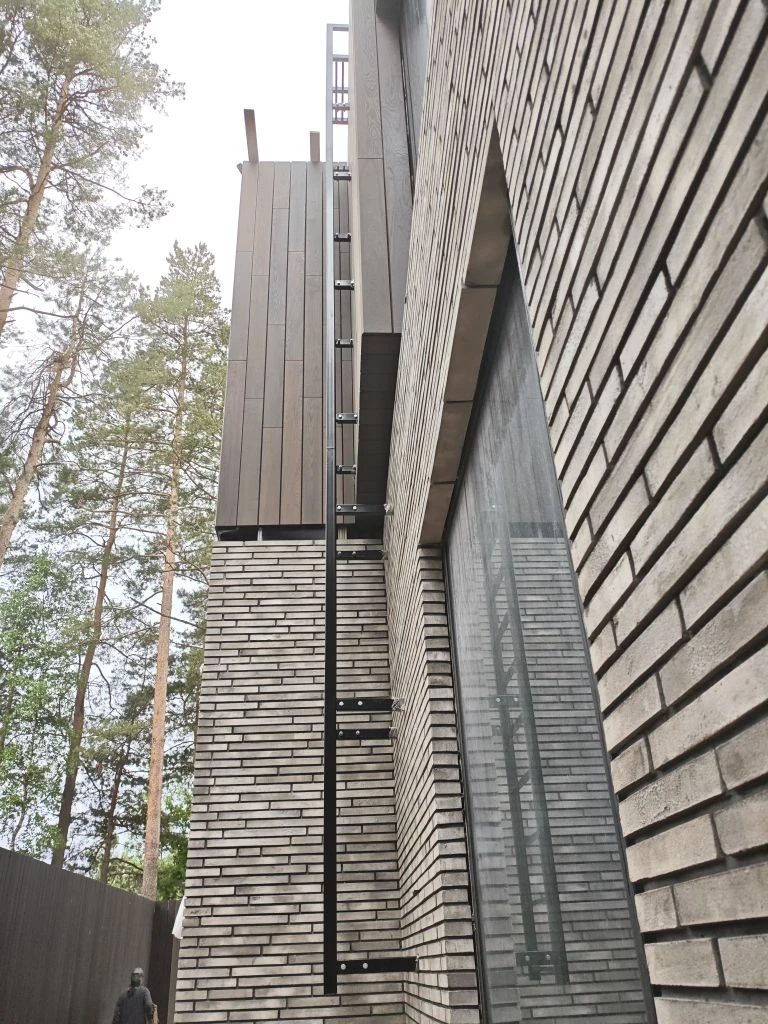Лестница П1-1 на частном доме, дер. Маслово — фото 2